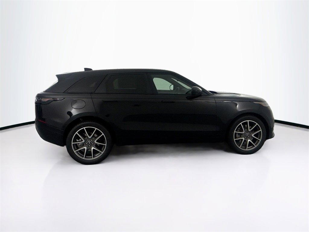 New 2026 Land Rover Range Rover Velar Dynamic SE image 4