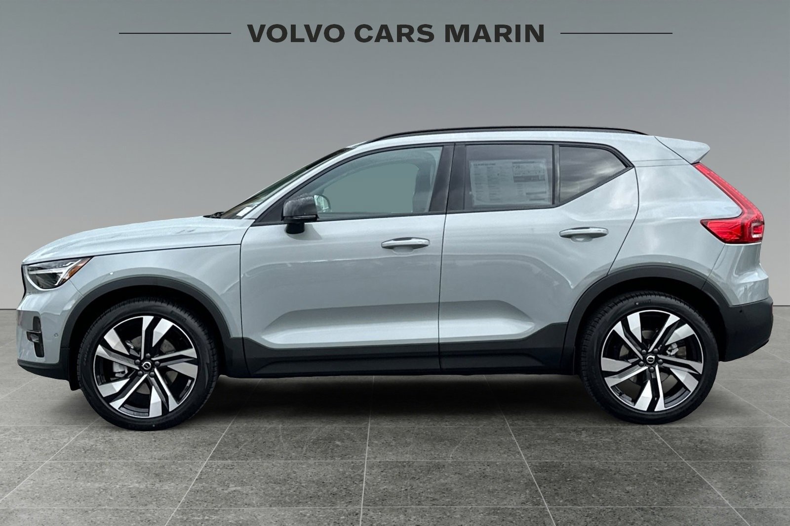 New 2026 Volvo XC40 B5 Ultra w/ Climate Package image 5