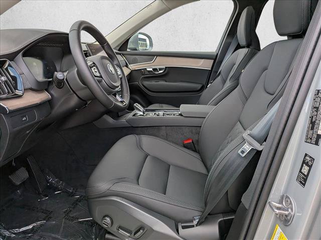 New 2026 Volvo XC90 B5 Plus w/ Protection Package AWD/4WD image 4