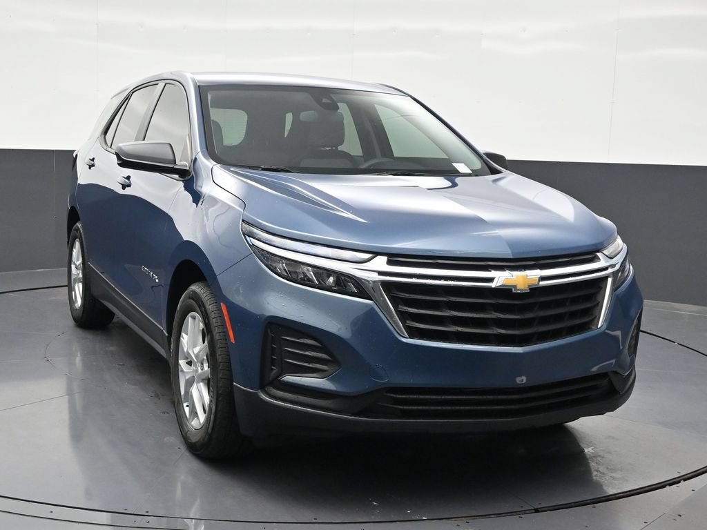 Used 2024 Chevrolet Equinox LS FWD image 8