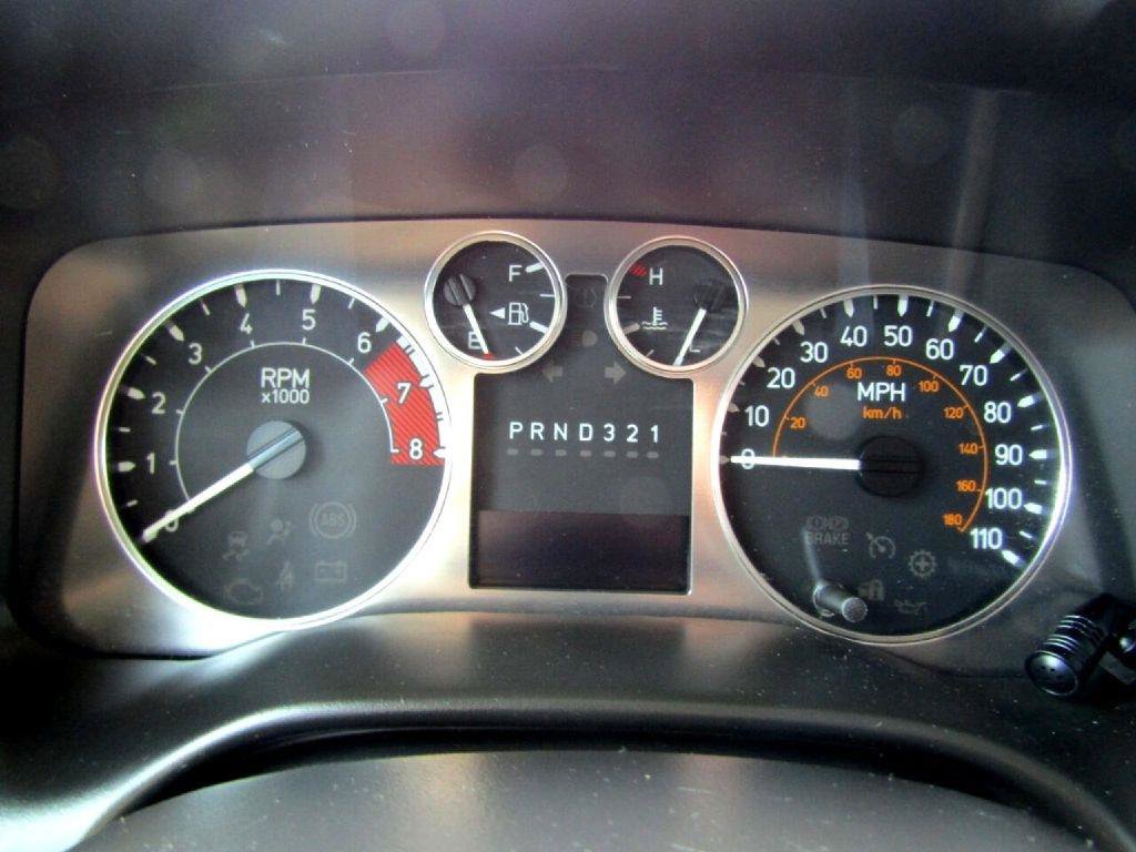 Used 2008 HUMMER H3 Luxury AWD/4WD image 8