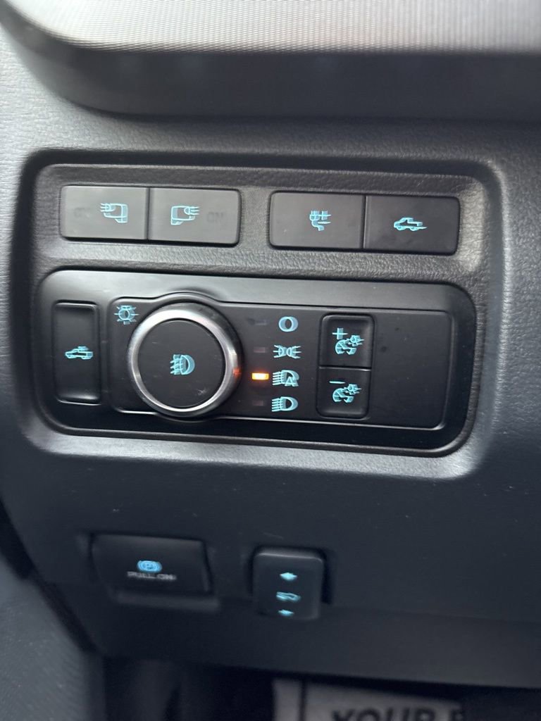 Used 2024 Ford F350 Platinum image 25