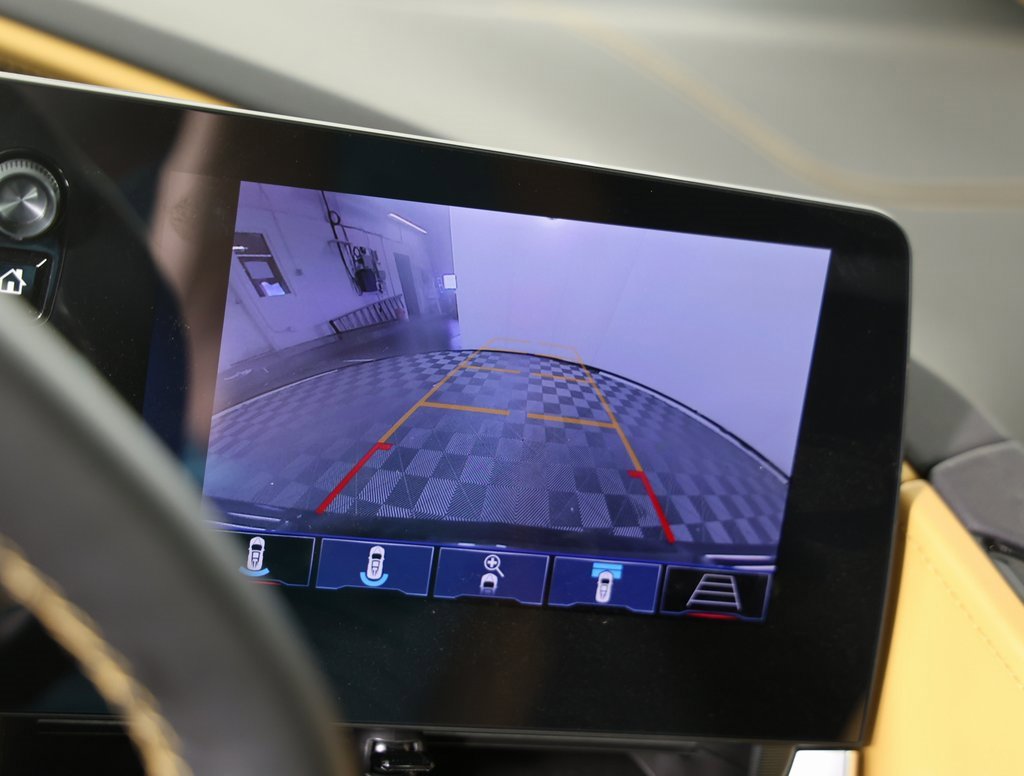 Certified 2025 Chevrolet Corvette Stingray Preferred Conv w/ Z51 Performance Package image 17