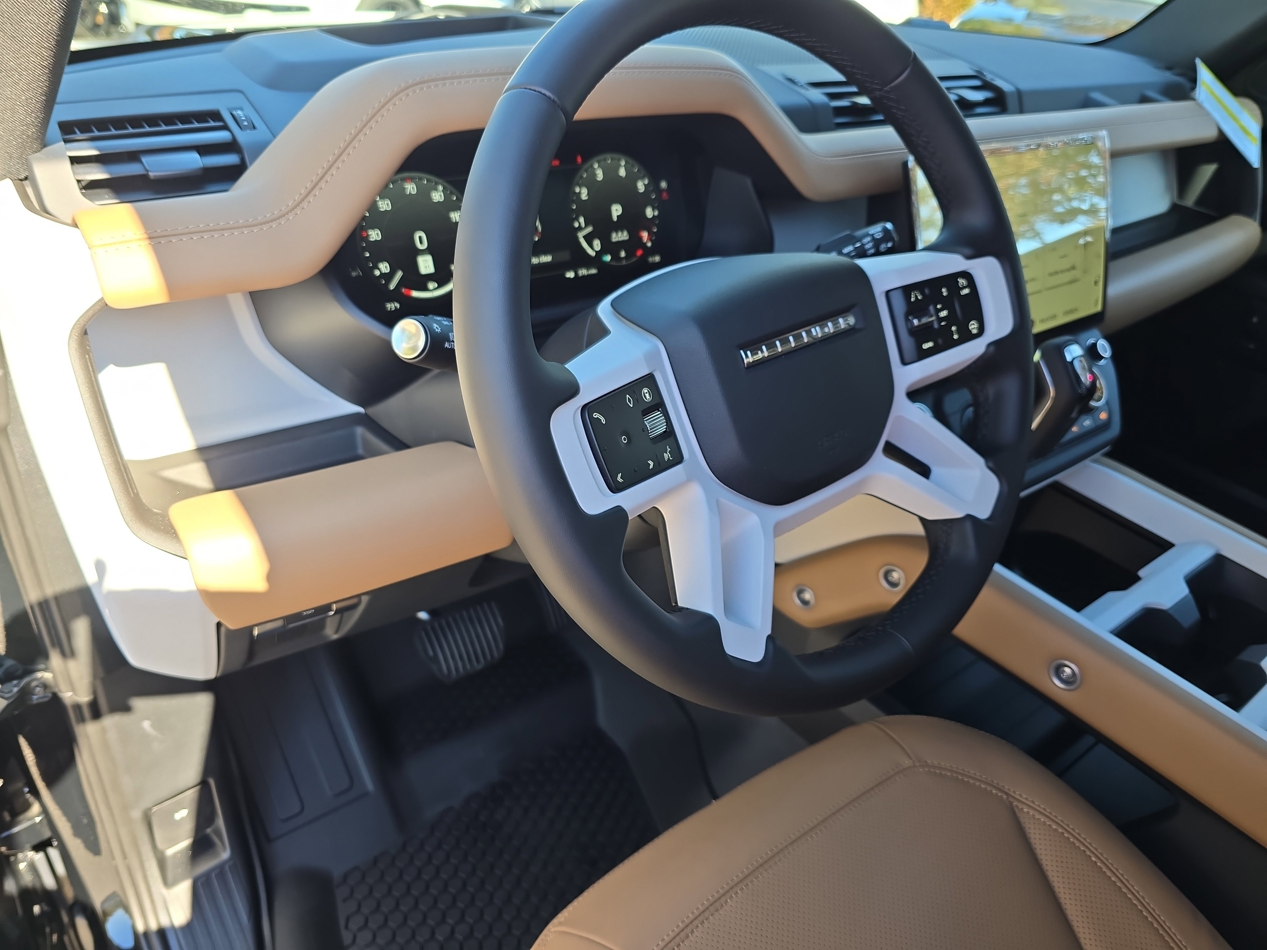 New 2026 Land Rover Defender 110 S image 15