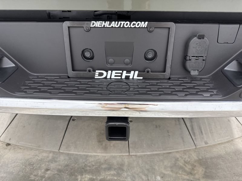 New 2026 RAM 1500 Laramie AWD/4WD image 9