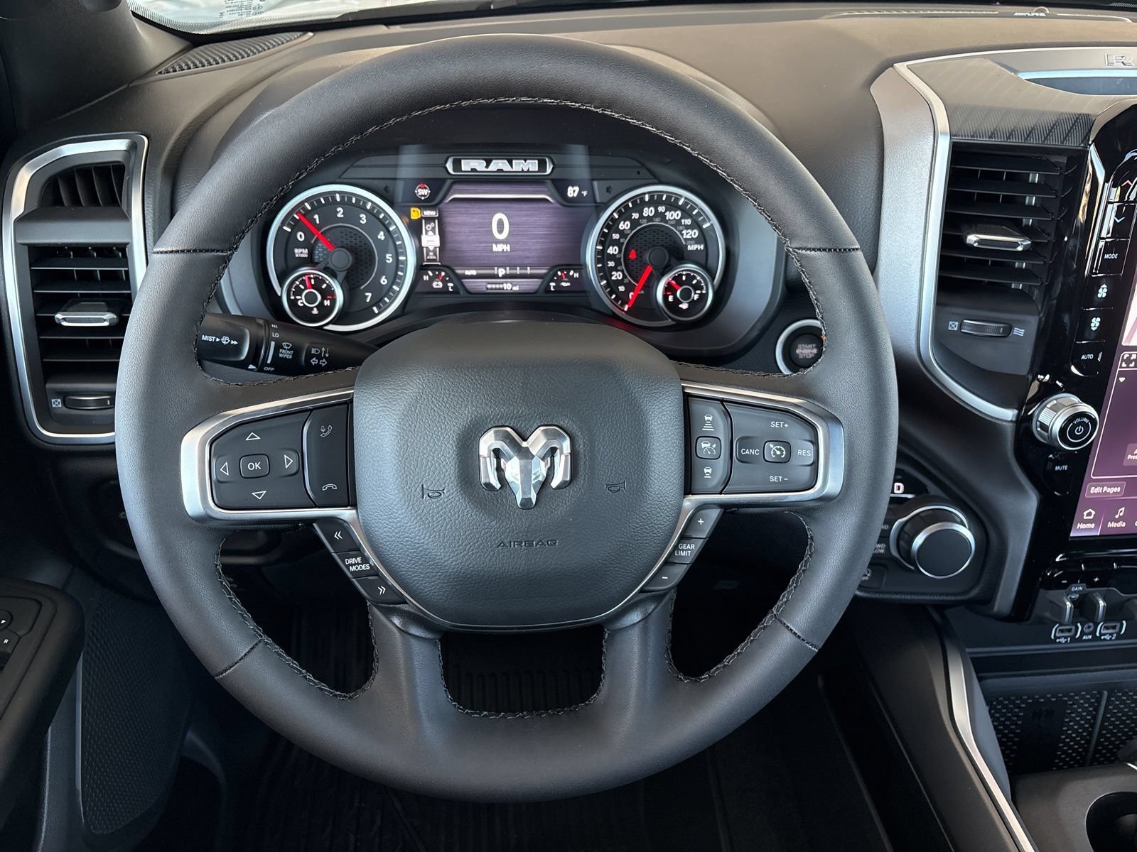 Used 2026 RAM 1500 Lone Star AWD/4WD image 18