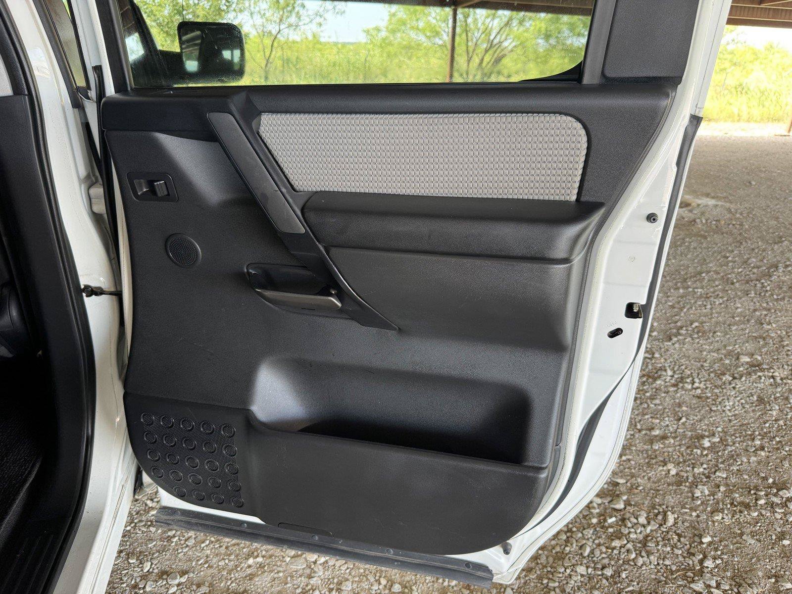 Used 2012 Nissan Titan SV w/ Sport Appearance Pkg RWD image 34