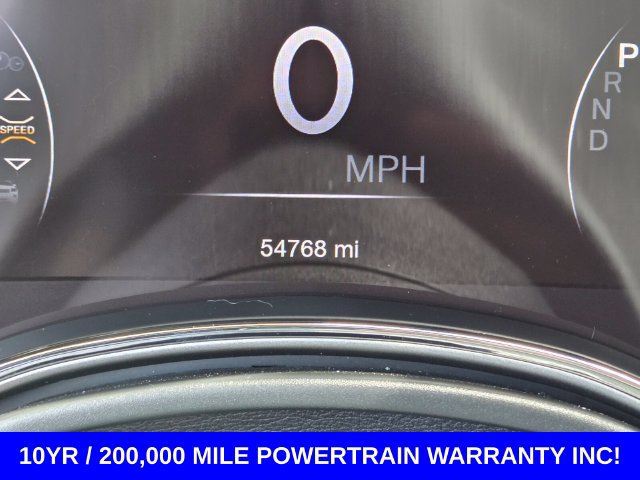 Used 2020 Jeep Grand Cherokee Laredo w/ 18" Wheel & 8.4" Radio Group RWD image 22