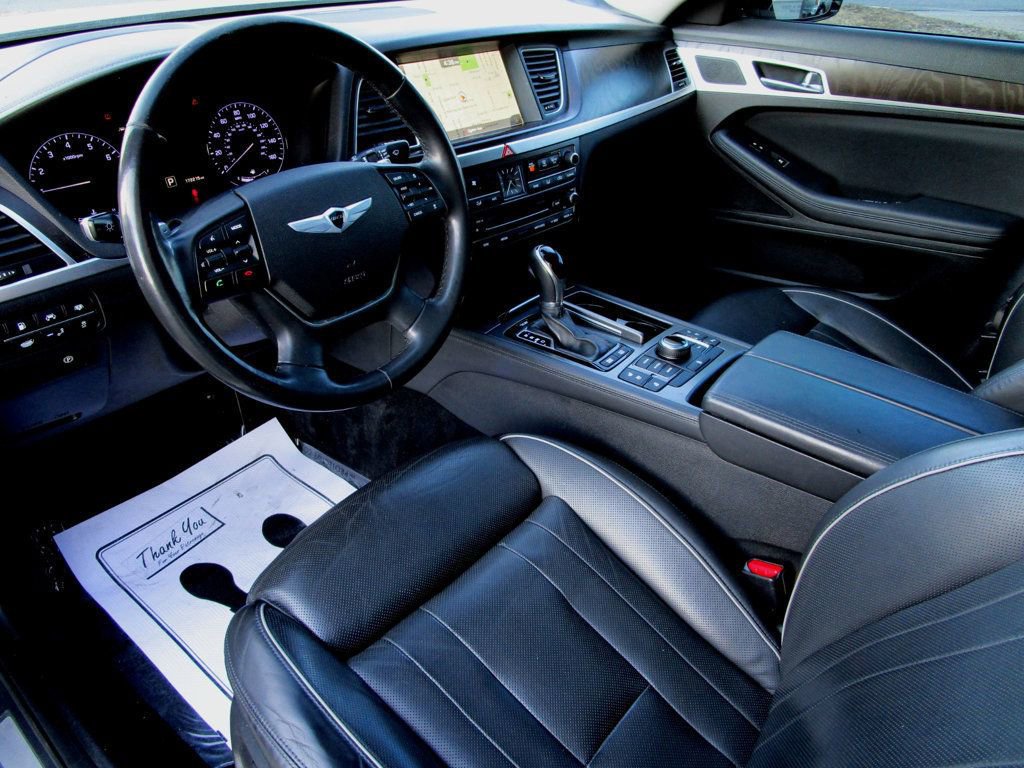 Used 2016 Hyundai Genesis 3.8 w/ Option Group 04 image 13