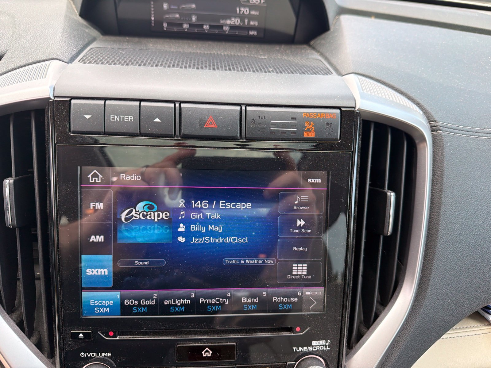 Used 2022 Subaru Ascent Limited w/ Technology Package AWD/4WD image 17