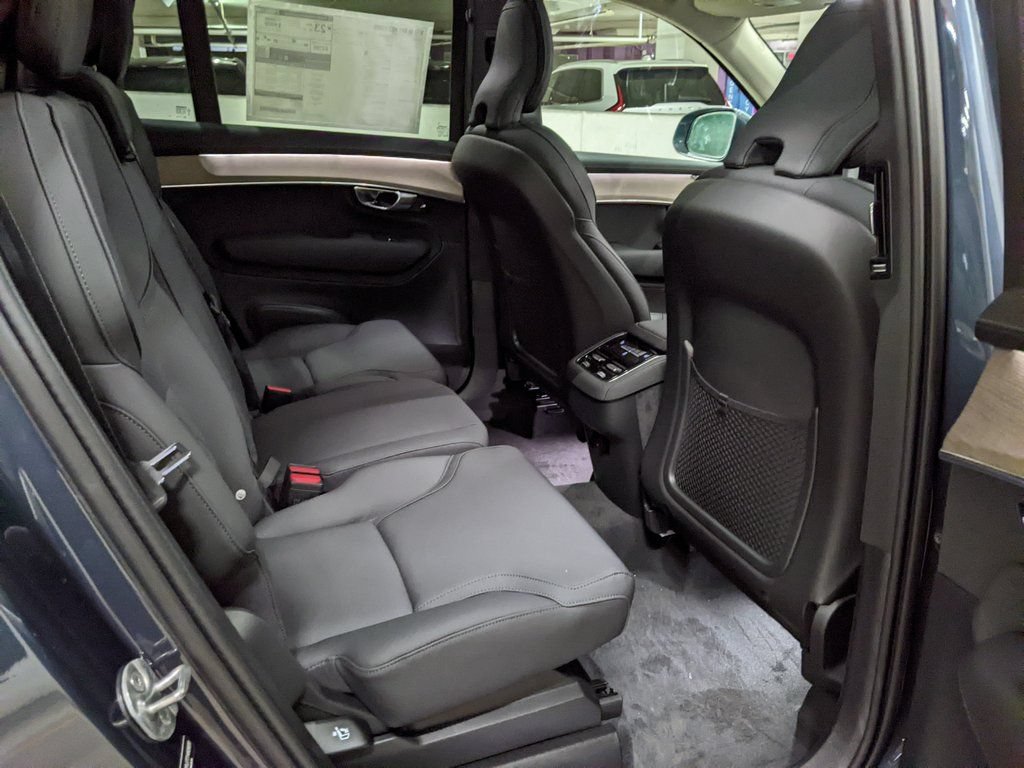 New 2026 Volvo XC90 B6 Core AWD/4WD image 24