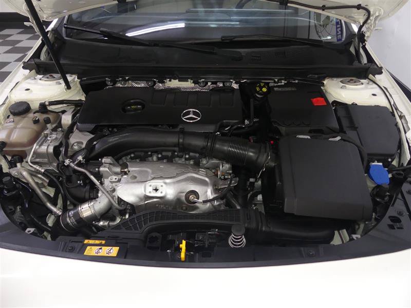 Used 2021 Mercedes-Benz CLA 250 image 12