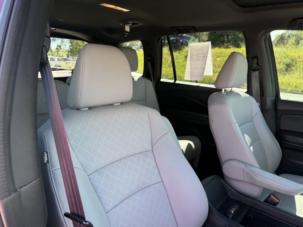 Used 2021 Honda Passport EX-L image 28