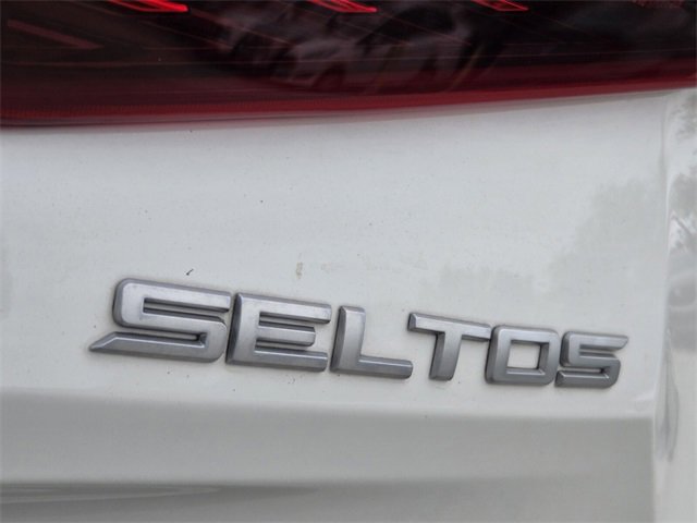 Used 2023 Kia Seltos S image 14