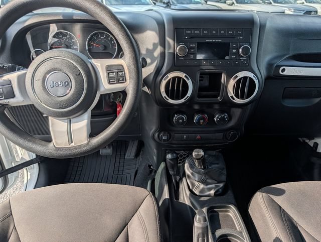 Used 2017 Jeep Wrangler Unlimited Sport AWD/4WD image 30