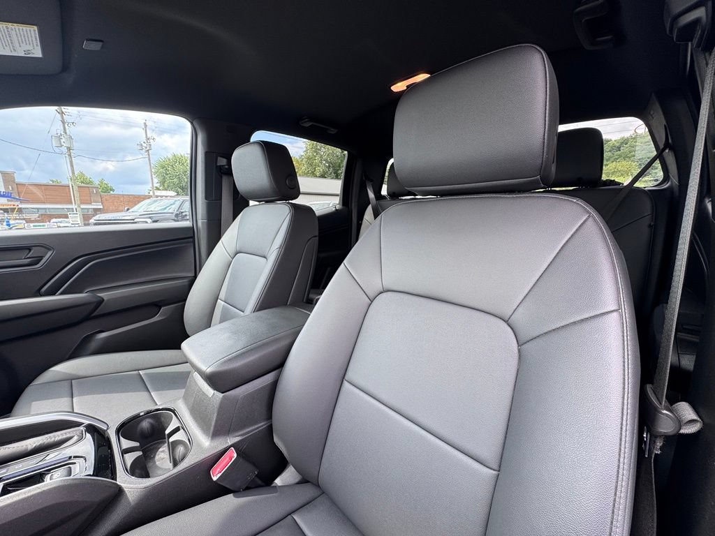 Used 2024 Chevrolet Colorado Trail Boss w/ Safety Package AWD/4WD image 12