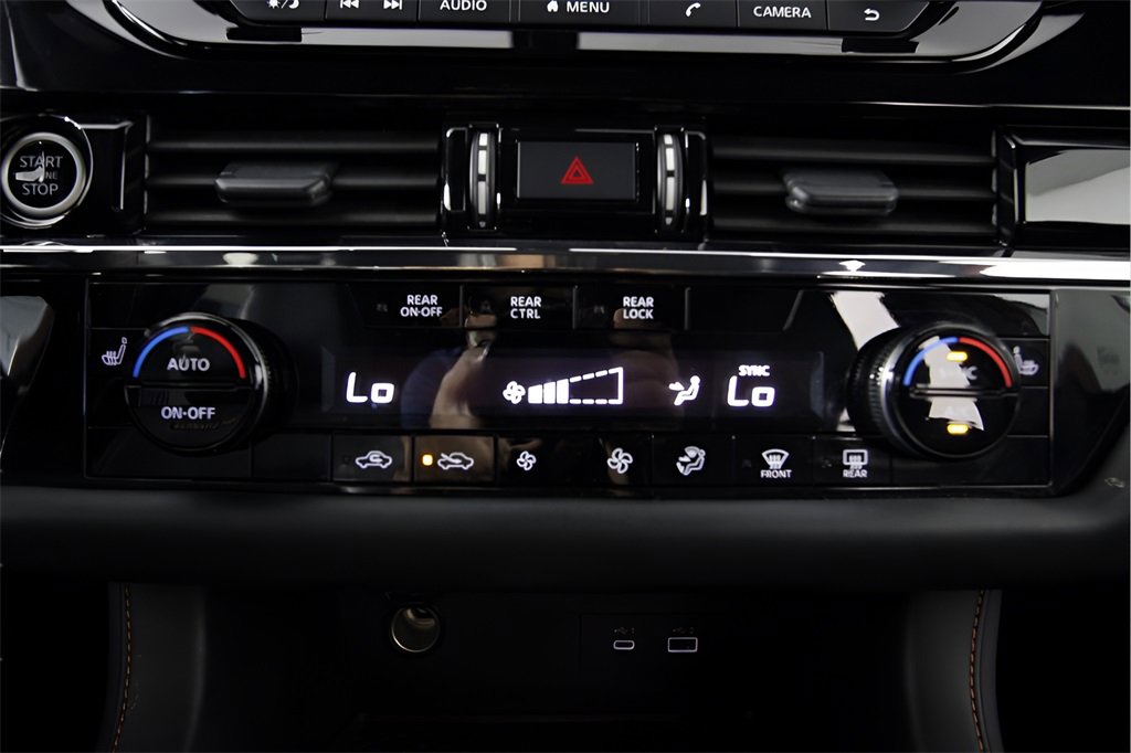 Used 2024 Nissan Pathfinder Rock Creek image 27