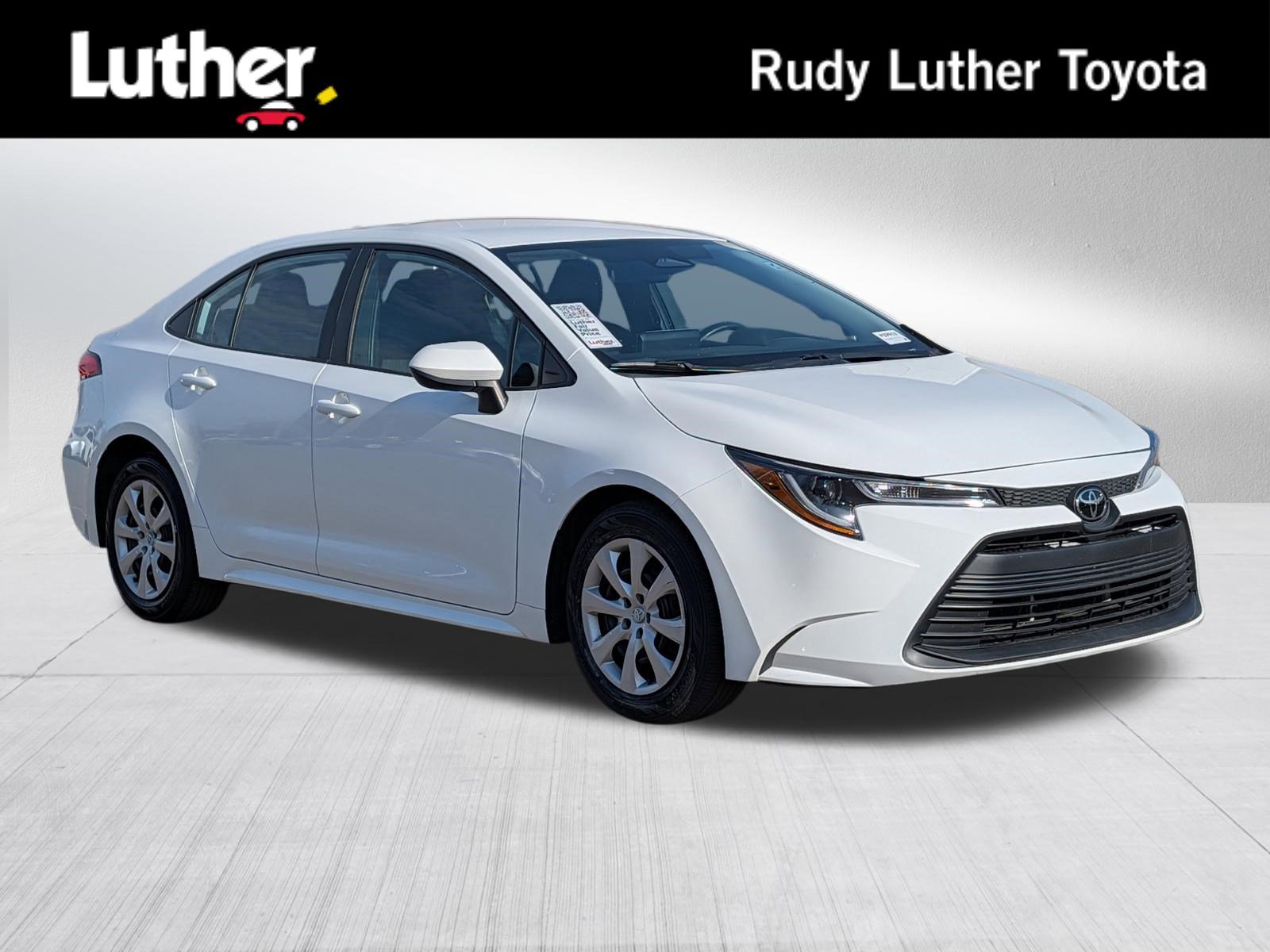 Certified 2024 Toyota Corolla LE image 1