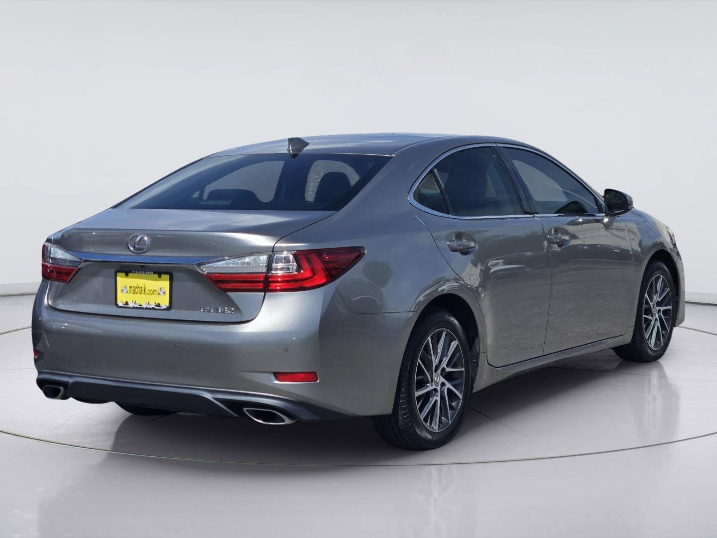 Used 2018 Lexus ES 350 w/ Luxury Package w/Wood Trim FWD image 6