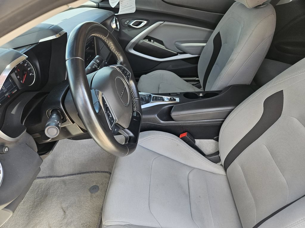 Used 2023 Chevrolet Camaro LT RWD image 13