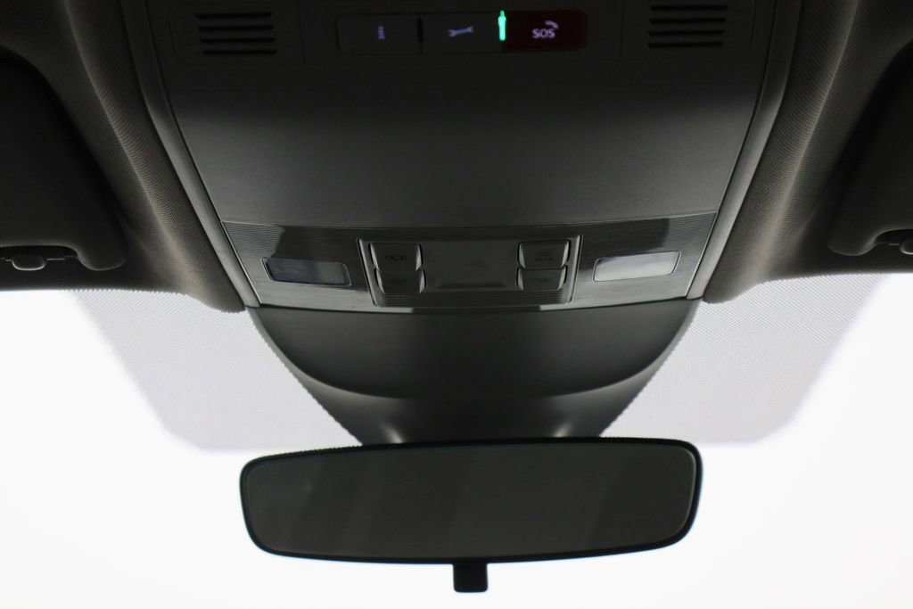 Used 2023 Volkswagen Taos S image 23