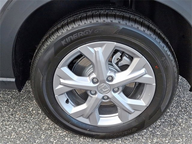 Certified 2025 Honda HR-V LX image 5