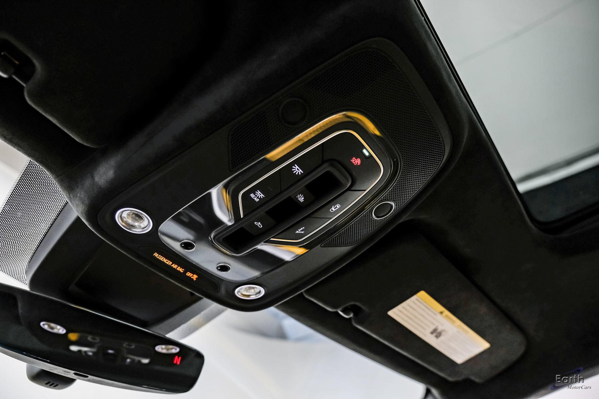 Used 2021 Lamborghini Urus AWD/4WD image 40
