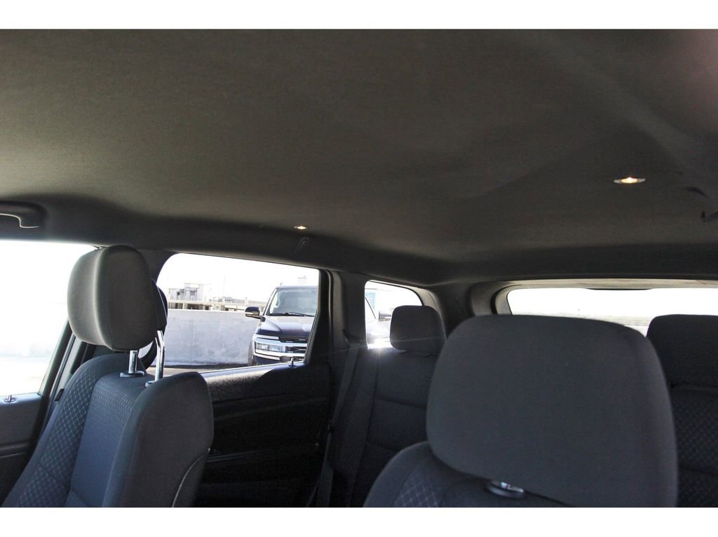 Used 2018 Jeep Grand Cherokee Laredo image 26