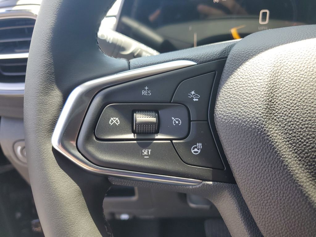 New 2026 Chevrolet TrailBlazer LT w/ Convenience Package FWD image 30