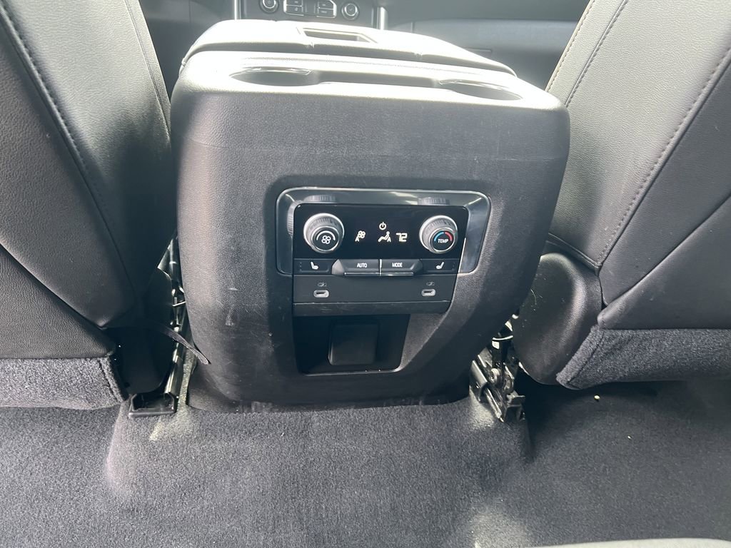 Certified 2021 Chevrolet Tahoe Premier w/ Premium Package AWD/4WD image 13