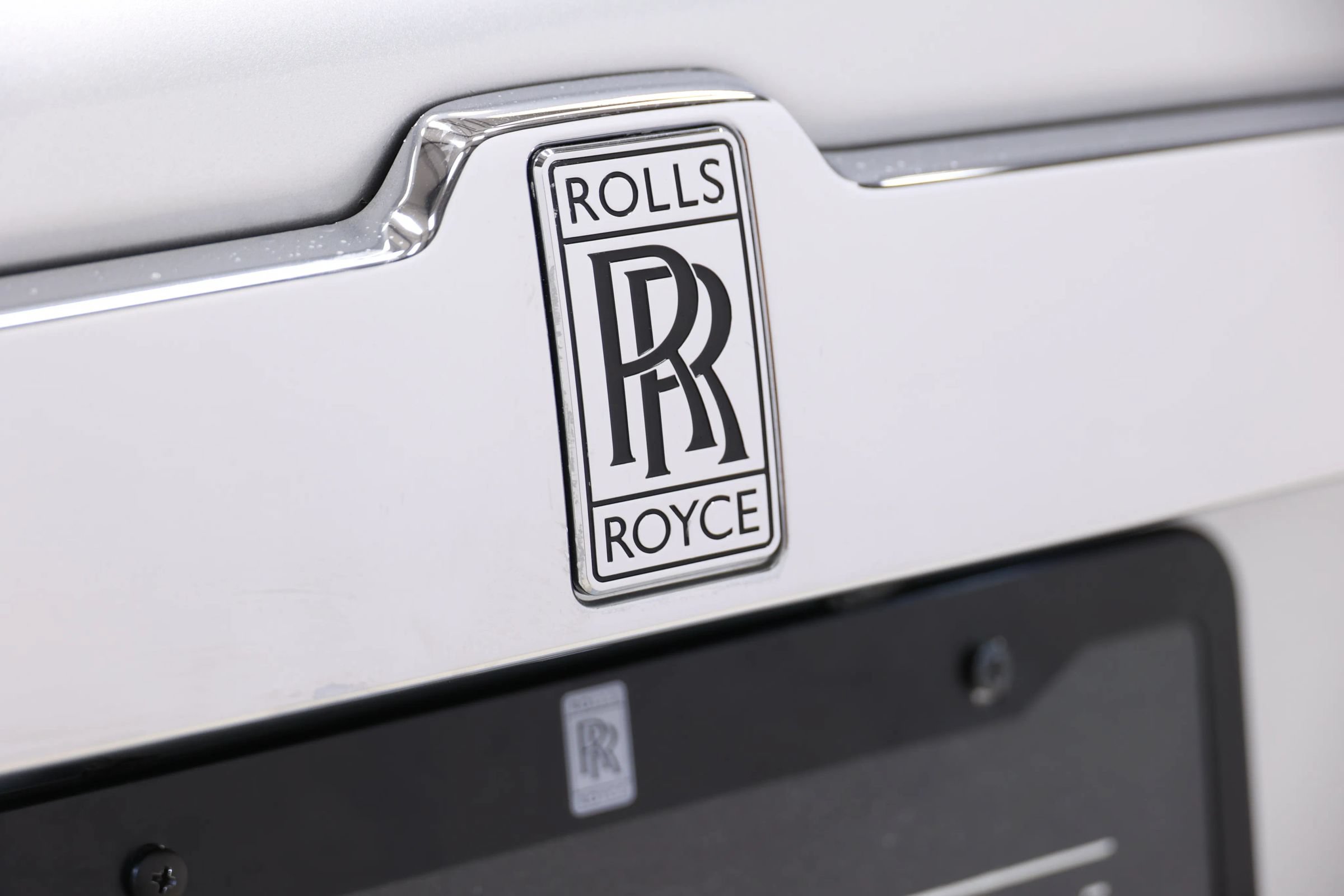 Used 2017 Rolls-Royce Ghost RWD image 81