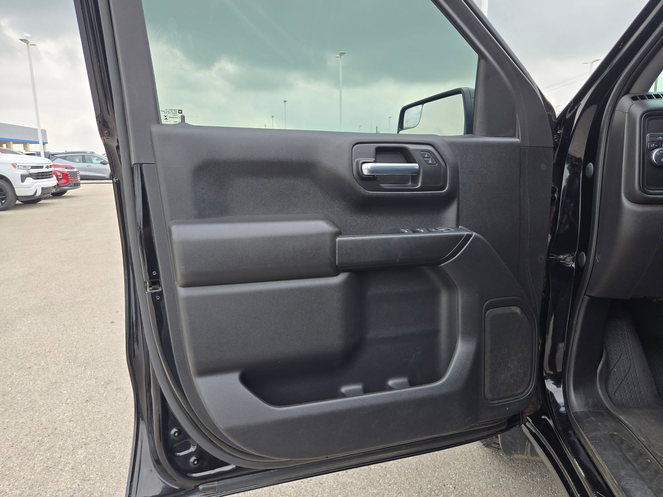 Certified 2023 Chevrolet Silverado 1500 Custom w/ LPO, Dark Essentials Package RWD image 12