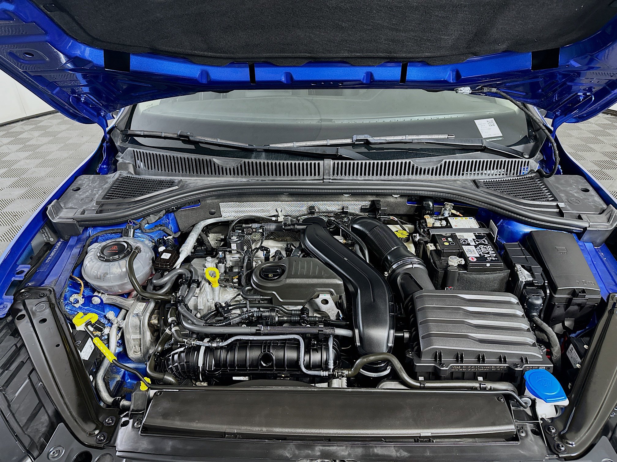 Used 2024 Volkswagen Jetta S image 32