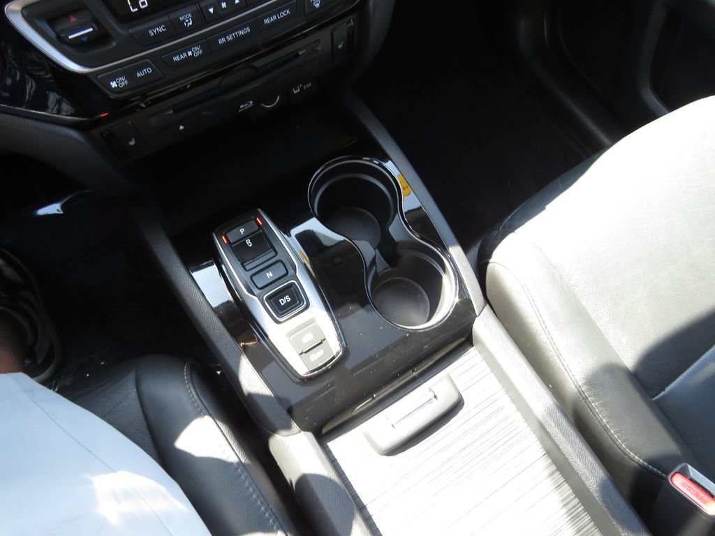 Used 2020 Honda Pilot Touring image 26