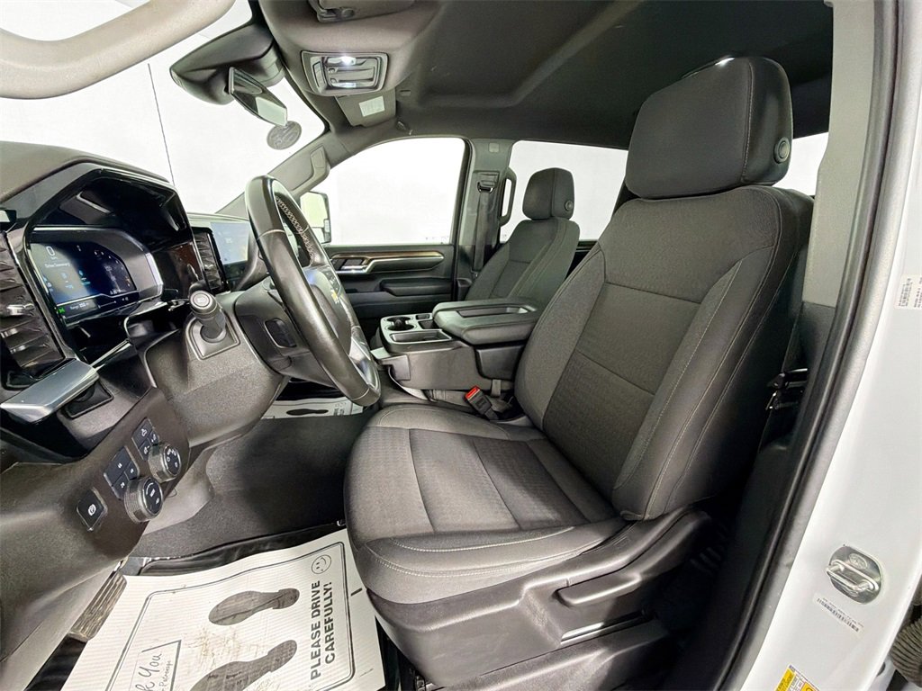 Used 2024 Chevrolet Silverado 2500 LT image 21