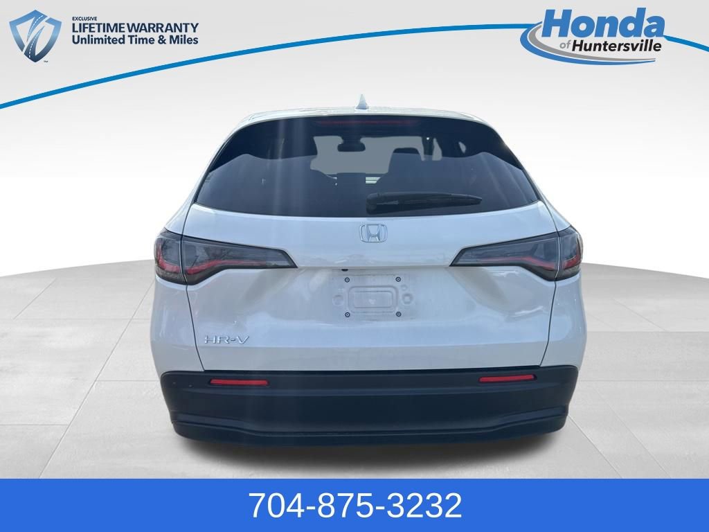 Certified 2026 Honda HR-V LX image 7