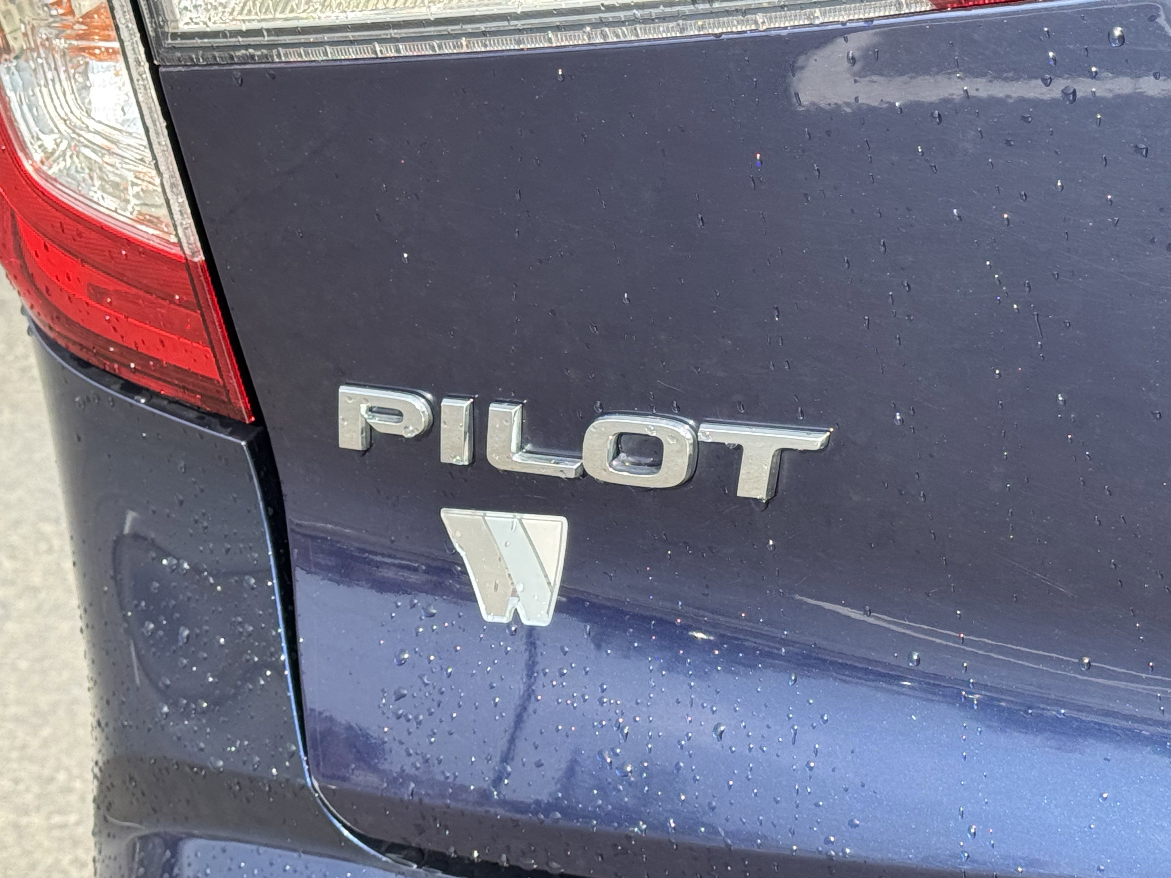 Used 2019 Honda Pilot Elite image 47