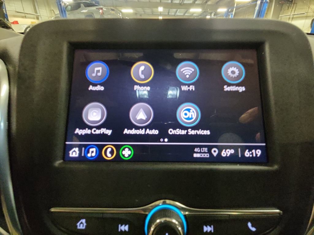 Used 2023 Chevrolet Equinox LT AWD/4WD image 17