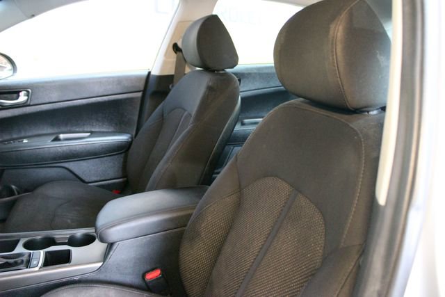 Used 2020 Kia Optima LX FWD image 17