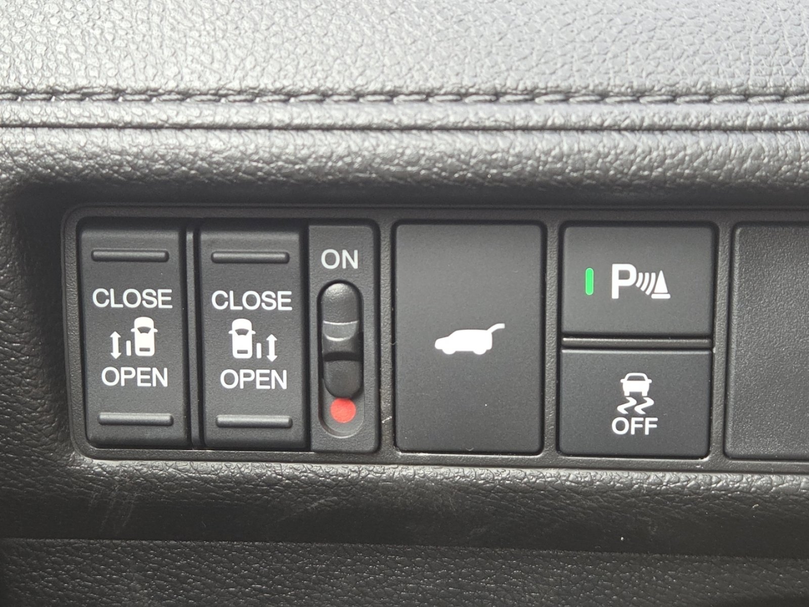 New 2026 Honda Odyssey Touring image 30