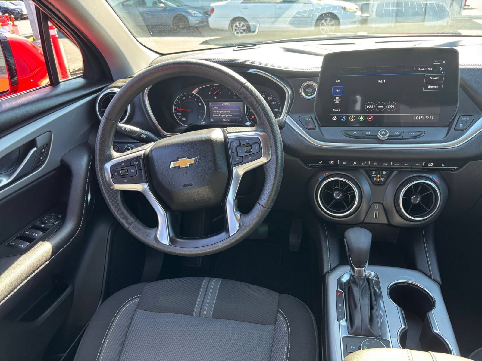 Used 2026 Chevrolet Blazer LT FWD image 36