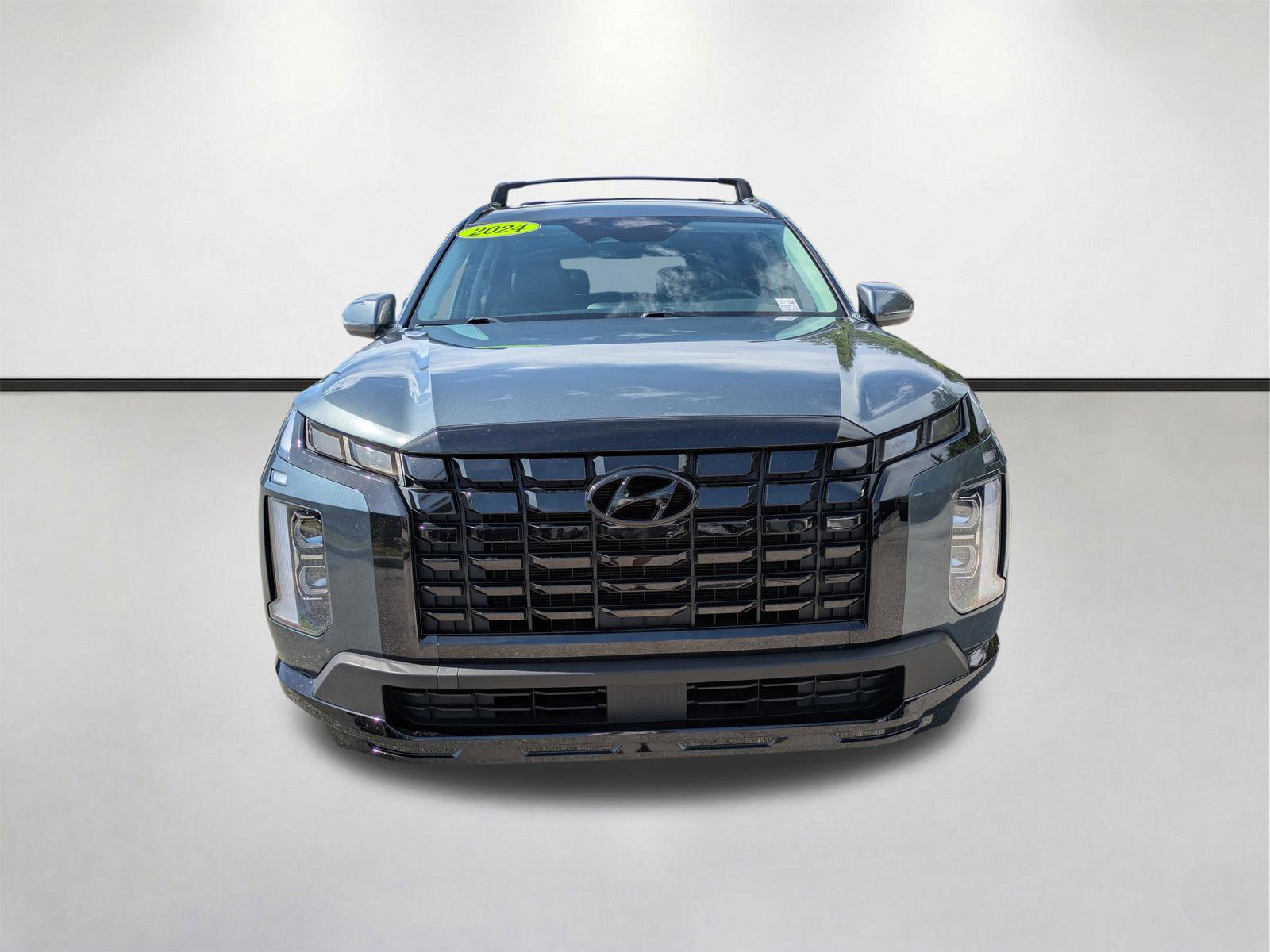 Used 2024 Hyundai Palisade XRT FWD image 3