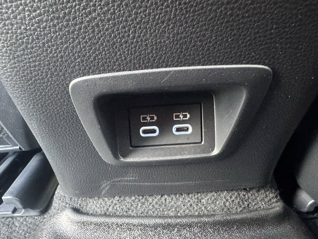 Used 2025 Toyota Corolla Cross LE w/ Moonroof Package FWD image 23