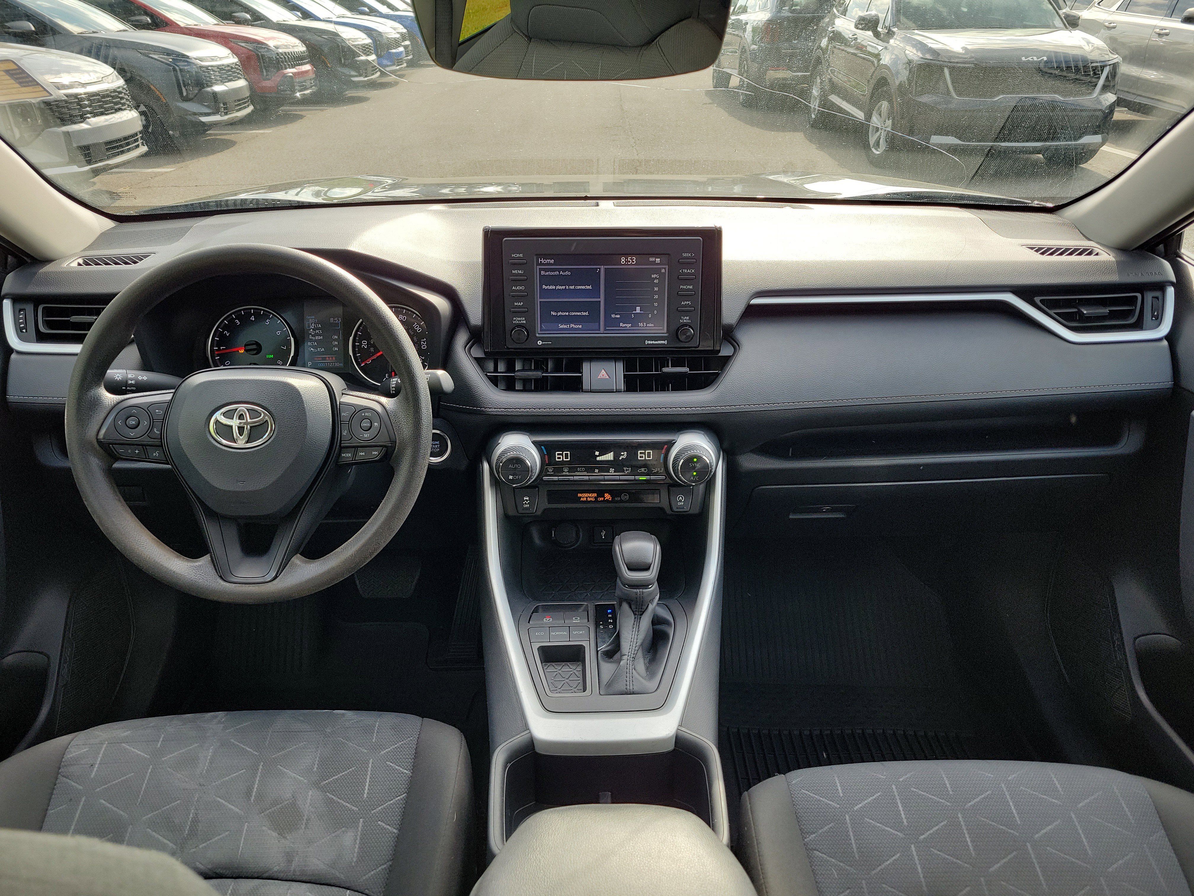 Used 2022 Toyota RAV4 XLE FWD image 17