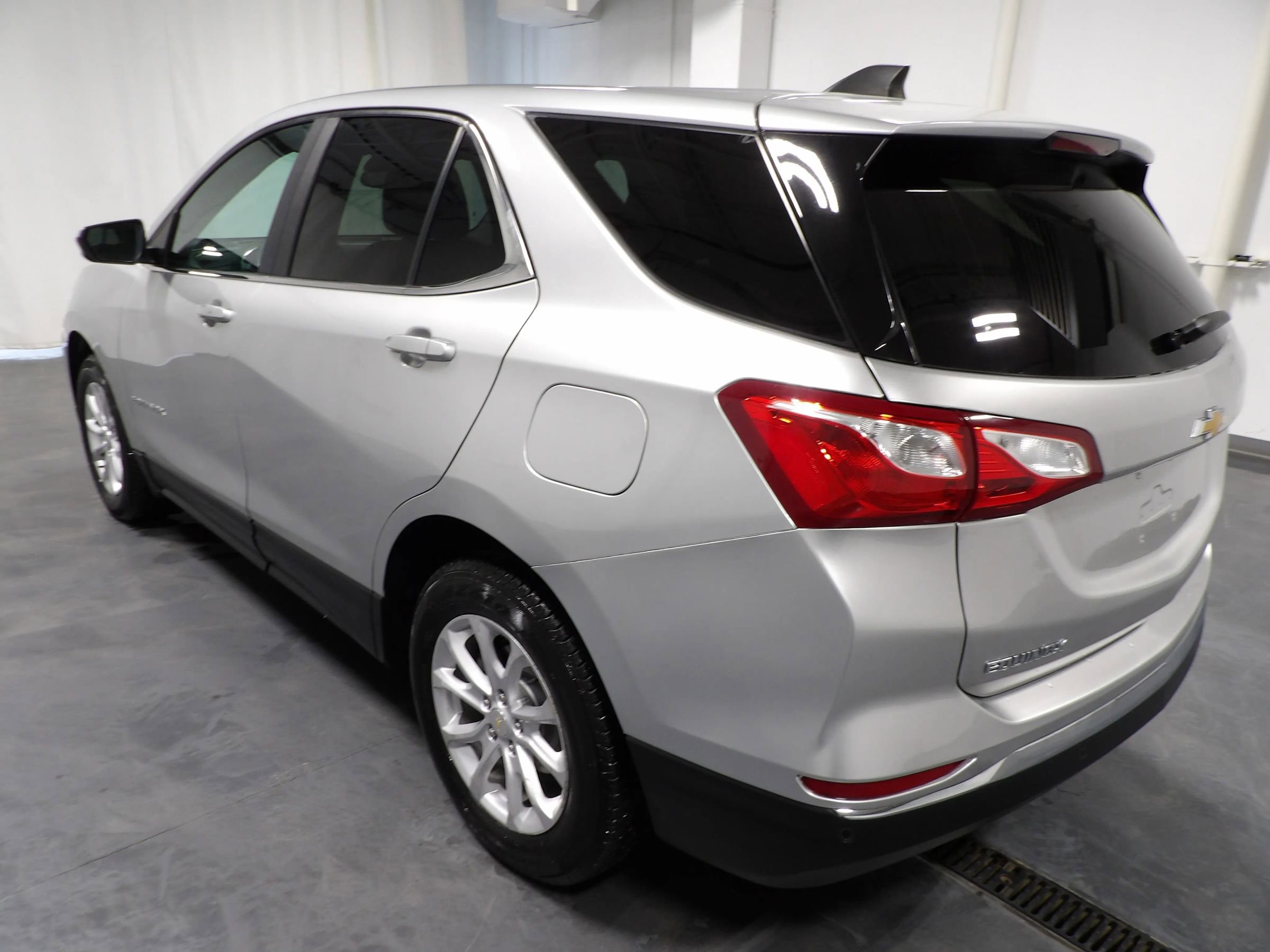 Used 2021 Chevrolet Equinox LT AWD/4WD image 7