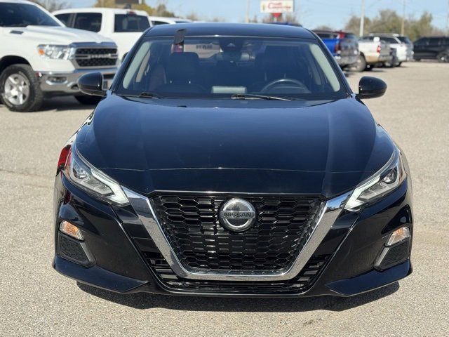 Used 2020 Nissan Altima 2.5 SR image 2