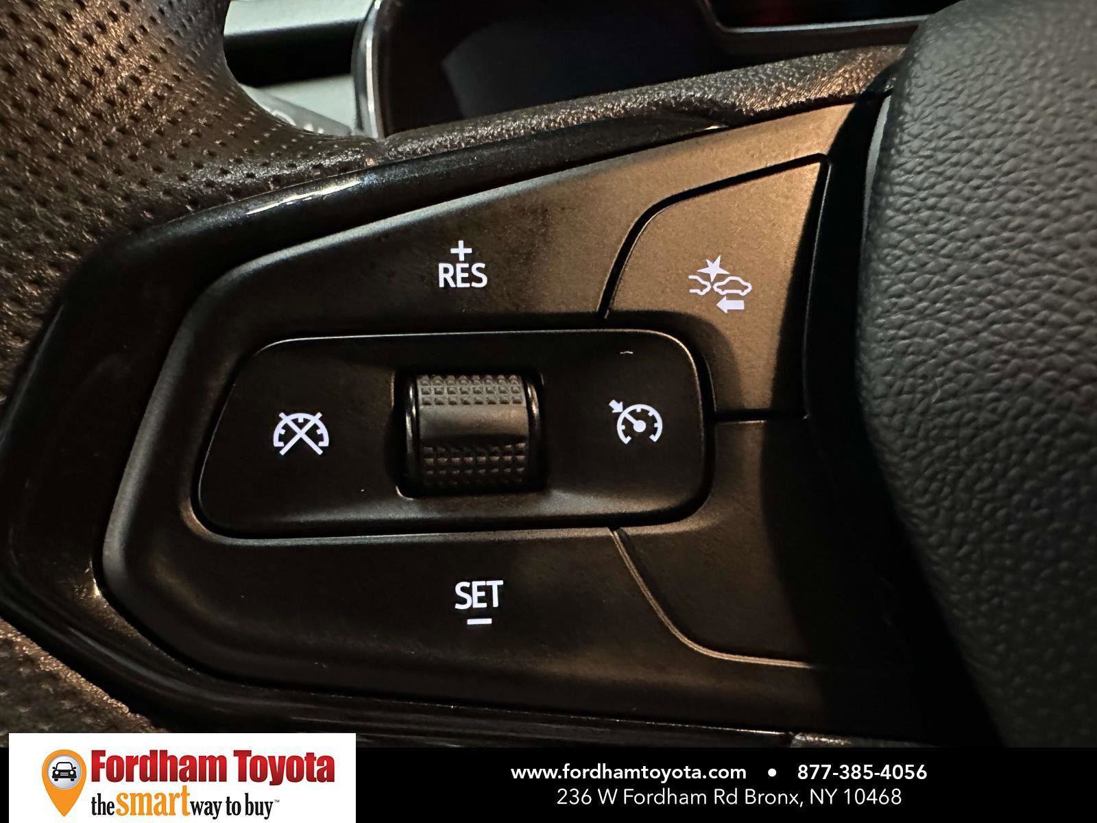 Used 2023 Chevrolet TrailBlazer LT image 30