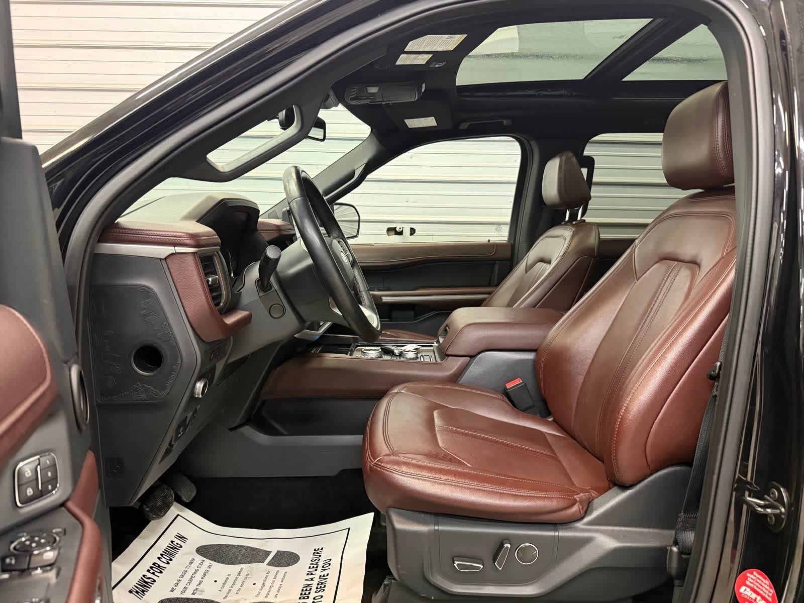 Used 2022 Ford Expedition Max Limited AWD/4WD image 10