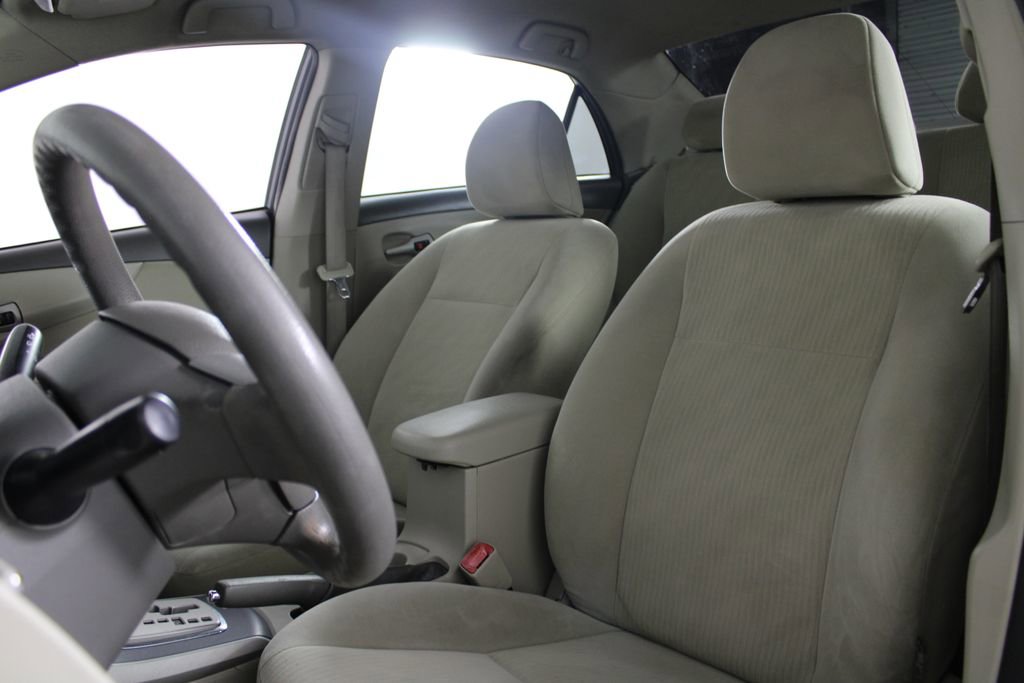 Used 2010 Toyota Corolla LE FWD image 16