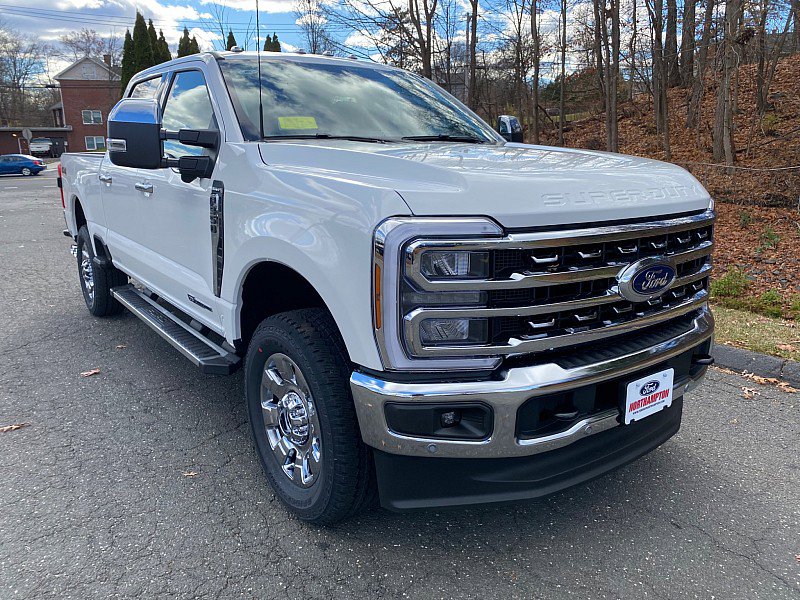 New 2026 Ford F350 Lariat w/ Lariat Premium Package image 3